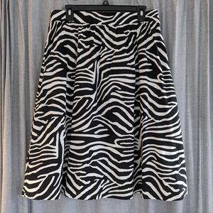 Woolworths Skirt M Midi A Line Black White Zebra Print Cotton Elastic Pull On